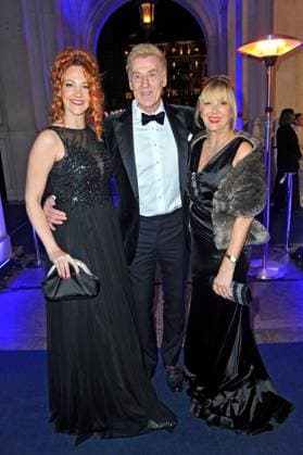 43. Deutscher Sportpresseball 2025. Uli , Conny und Jennifer Stein anläßlich des 43. Deutschen Sportpresseballs am 08.11.2025 in der Alten Oper Frankfurt Main. 20251108MWI094511