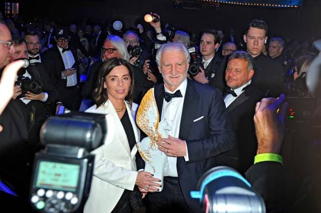43. Deutscher Sportpresseball 2025. Rudi und Sabrina Völler anläßlich des 43. Deutschen Sportpresseballs am 08.11.2025 in der Alten Oper Frankfurt Main. 20251108MWI094889