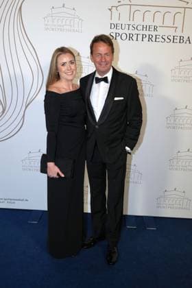 Rudi Cerne und seine Tochter Elisabeth beim 43. Deutschen Sportpresseball am 8.11.2025 in der Alten Oper in Frankfurt am Main Deutscher Sportpresseball 2025 in Frankfurt am Main