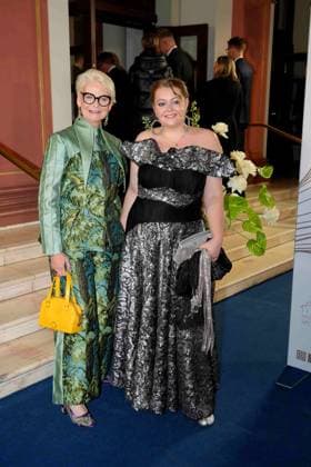 Ann Kathrin Linsenhoff und ihre Tochter Liselotte Linsenhoff beim 43. Deutschen Sportpresseball am 8.11.2025 in der Alten Oper in Frankfurt am Main Deutscher Sportpresseball 2025 in Frankfurt am Main