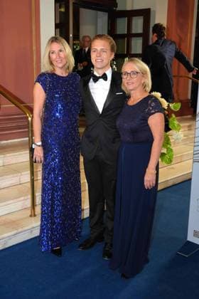 Susanne Schaefer, Joel Beckenbauer und Heidi Beckenbauer beim 43. Deutschen Sportpresseball am 8.11.2025 in der Alten Oper in Frankfurt am Main Deutscher Sportpresseball 2025 in Frankfurt am Main