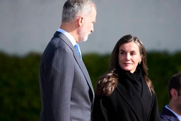 09-11-2025 Madrid King Felipe VI and Queen Letizia departing for their 3 day state visit to the Peoples Republic of China at Adolfo Suarez Madrid-Barajas Airport in Madrid. No Spain Â  Copyright: xPPEx