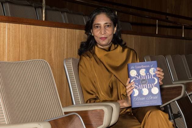 November 9, 2025, London, England, United Kingdom: Indian author KIRAN DESAI poses with her book Ã¢â‚¬ËœThe Loneliness of Sonia and SunnyÃ¢â‚¬â ¢ shortlisted for the Booker Prize 2025 during a photocall ahead of a reading event at Southbank Centre. The winner of the Booker Prize 2025 will be announced on Monday, 10 November at a ceremony in London, and the winning author will receive Ã‚Â£50,000. London United Kingdom - ZUMAs371 20251109_zip_s371_126 Copyright: xWiktorxSzymanowiczx