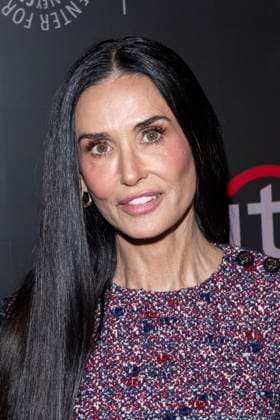 November 9, 2025, New York, United States: Demi Moore attends Paramount+ s Landman during PaleyFest NY 2025 at The Paley Museum. New York United States - ZUMAs197 20251109_aaa_s197_550 Copyright: xRonxAdarx