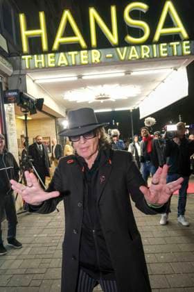 joost HansaTheater- Udo Lindenberg zu Gast bei der Eroeffnung Gala Variete Show im Hansa Theater Saison Eroeffung 2025 2026 am 06.11.2025 in Hamburg Hamburg Deutschland *** joost HansaTheater Udo Lindenberg as guest at the opening gala variety show at the Hansa Theater season opening 2025 2026 on 06 11 2025 in Hamburg Hamburg Germany