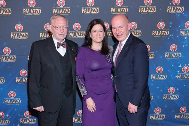07.11.2025, Hans-Peter Wodarz, Katharina Günther-Wünsch und Kai Wegner zur Palazzo Gala-Premiere 2025, Spiegelpalast am Bahnhof Zoo, Berlin, Berlin