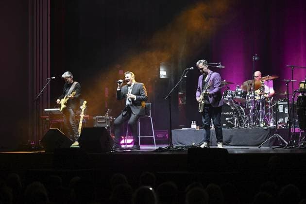 Konzert Tony Hadley in der Lichtburg ** NUR FÜR REDAKTIONELLE ZWECKE ** EDITORIAL USE ONLY **<p>Tony Hadley tritt am Montag, 10. November 2025 in der Lichtburg in Essen auf. Deutschland NRW Essen Copyright: VladimirxWegener