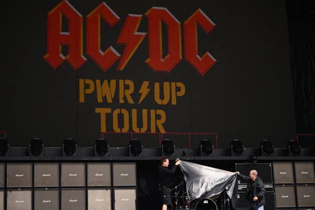 ACDC CONCERT STAGING, A general view of staging ahead of a concert by Australian rock band AC DC at the MCG, in Melbourne, Tuesday, November 11, 2025. ( NO ARCHIVING MELBOURNE VICTORIA AUSTRALIA  Copyright: xJOELxCARRETTx 20251111185334541801