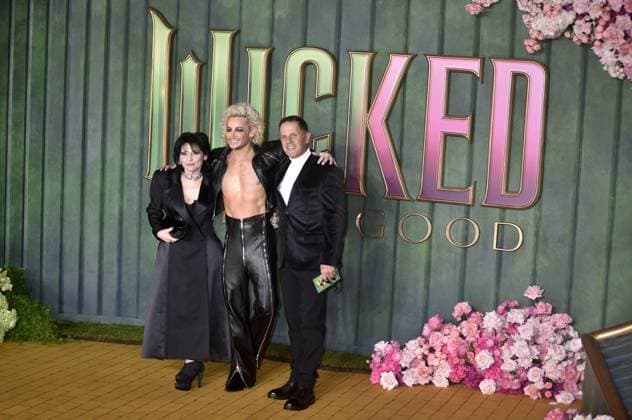European premiere of Wicked: For Good at Cineworld Leicester Square Featuring: Joan Grande, Frankie Grande and Edward Butera Where: London, United Kingdom When: 10 Nov 2025 Credit: Sue Andrews Cover Images EDITORIAL USE ONLY. NOT FOR USE BY NEWSPAPERS BASED IN THE UK. Copyright: xx coverimg55259018