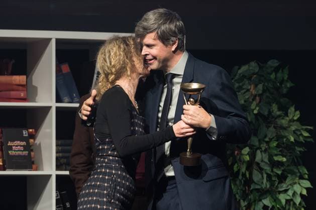 Booker Prize 2025 Award Ceremony in London LONDON, UNITED KINGDOM - NOVEMBER 10: Booker 2024 winner Samantha Harvey congratulates the winner of the Booker Prize 2025 Hungarian-British author David Szalay during the award ceremony at Old Billingsgate in London, United Kingdom on November 10, 2025. Wiktor Szymanowicz Anadolu London United Kingdom. Editorial use only. Please get in touch for any other usage.  Copyright: x2025xAnadoluxWiktorxSzymanowiczx