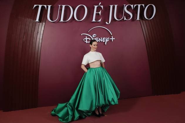 Disney+ Hulu series All™s Fair premiere in Rio de Janeiro American actress Sarah Paulson during the launch of the Disney+ series All™s Fair at the Copacabana Palace Theatre in Copacabana, south zone of Rio de Janeiro, on Monday, November 10, 2025 RIO DE JANEIRO Copacabana RIO DE JANEIRO BRAZIL Copyright: xCHARLESxSHOLLx