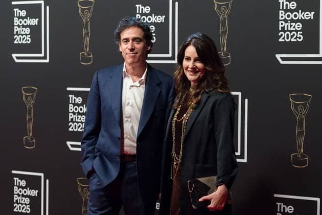 Booker Prize 2025 Award Ceremony in London LONDON, UNITED KINGDOM - NOVEMBER 10: Stephen Mangan and Louise Delamere attend the Booker Prize 2025 winner ceremony at Old Billingsgate in London, United Kingdom on November 10, 2025. The Booker Prize is the world’s most significant award for the best sustained work of fiction written in English by authors from anywhere in the world and published in the UK or Ireland, which has brought recognition, reward and readership to outstanding fiction for over five decades. Wiktor Szymanowicz Anadolu London United Kingdom. Editorial use only. Please get in touch for any other usage.  Copyright: x2025xAnadoluxWiktorxSzymanowiczx