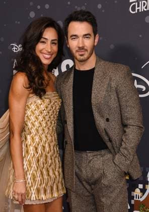 Celebrity arrivals for the premiere of A Very Jonas Christmas Movie at New York City Center Featuring: Danielle Jonas and Kevin Jonas Where: New York City, New York, United States When: 10 Nov 2025 Credit: mpi099 MediaPunch INSTARimages EDITORIAL USE ONLY. NOT FOR USE BY NEWSPAPERS BASED IN THE UK. Copyright: xx instar55259252