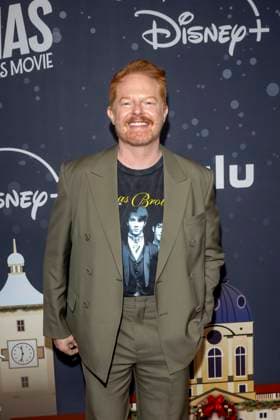 November 10, 2025, New York, United States: Jesse Tyler Ferguson attends Disney+ s A Very Jonas Christmas Movie New York Premiere at New York City Center. New York United States - ZUMAs197 20251110_aaa_s197_397 Copyright: xRonxAdarx