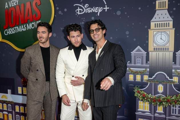 November 10, 2025, New York, United States: (L-R) Kevin Jonas, Nick Jonas and Joe Jonas attend Disney+ s A Very Jonas Christmas Movie New York Premiere at New York City Center. New York United States - ZUMAs197 20251110_aaa_s197_407 Copyright: xRonxAdarx