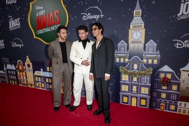 November 10, 2025, New York, United States: (L-R) Kevin Jonas, Nick Jonas and Joe Jonas attend Disney+ s A Very Jonas Christmas Movie New York Premiere at New York City Center. New York United States - ZUMAs197 20251110_aaa_s197_418 Copyright: xRonxAdarx