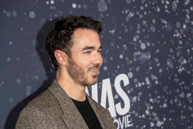 November 10, 2025, New York, United States: Kevin Jonas attends Disney+ s A Very Jonas Christmas Movie New York Premiere at New York City Center. New York United States - ZUMAs197 20251110_aaa_s197_440 Copyright: xRonxAdarx