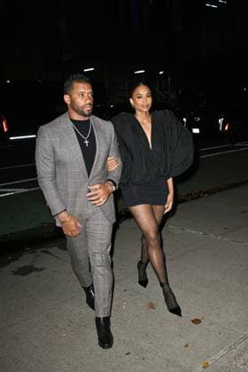 Celebrities arrive for CVFF Vogue Dinner Featuring: Ciara Where: New York City, New York, United States When: 10 Nov 2025 Credit: Elder Ordonez INSTARimages EDITORIAL USE ONLY. NOT FOR USE BY NEWSPAPERS BASED IN THE UK. Copyright: xx instar55259110