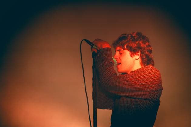 Royel Otis live in Copenhagen, Denmark Copenhagen, Denmark. 09th, November 2025. The Australian band Royel Otis performs a live concert at Poolen in Copenhagen. Here singer Otis Pavlovic is seen live on stage. Denmark, Copenhagen  Copyright: xGonzalesxPhoto JoexMillerx