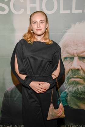 abb Verschollen- Elisa Schlott Schauspielerin bei der Preview des neuen investigativen ARD Spielfilms VERSCHOLLEN von Autor & Regisseur Daniel Harrich im ARD Hauptstadtstudio am 10.11.2025 in Berlin Berlin Deutschland