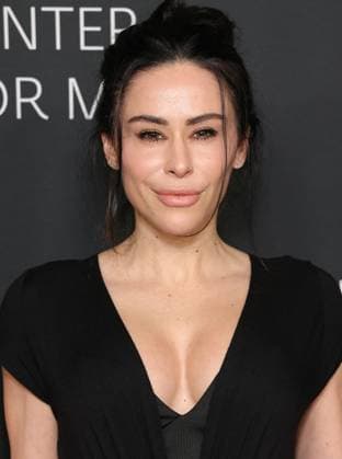 10 November 2025 - Beverly Hills, California - Esmeree Sterling. The 2025 Annual Paley Honors Fall Gala held at The Beverly Hilton. Beverly Hills USA - ZUMAa123 20251110_zaa_a123_219 Copyright: xADx