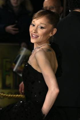 Ariana Grande attends Wicked: For Good European Premiere at Cineworld Leicester Square in London, England. UK. Monday 10th November 2025 Copyright: xJamesxWarrenx adzj8056