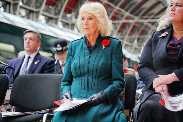 Queen Camilla attends Poppies to Paddington initiative in London, 11 November 2025 Queen Camilla at London Paddington train station as part of the Great Western Railway Poppies to Paddington event to mark Armistice Day. Picture date: Tuesday November 11, 2025., Credit:Ben Birchall Avalon London, United Kingdom  Copyright: xBenxBirchallx xAvalonx 1051829894