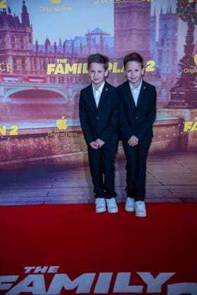 The Family Plan 2 World Premiere - Arrivals LONDON, UNITED KINGDOM - NOVEMBER 11: Peter and Theodore Lindsay attend The Family Plan 2 World Premiere at the Curzon Mayfair on November 11, 2025 Loredana Sangiuliano Anadolu London United Kingdom. Editorial use only. Please get in touch for any other usage.  Copyright: x2025xAnadoluxLoredanaxSangiulianox