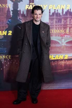 November 11, 2025, London, England, United Kingdom: KIT HARINGTON attends the World Premiere of The Family Plan 2 at Curzon Mayfair in London. London United Kingdom - ZUMAs371 20251111_zip_s371_027 Copyright: xWiktorxSzymanowiczx
