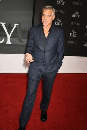 LOS ANGELES, CA- NOVEMBER 11: George Clooney at the Los Angeles premiere of Netflix s Jay Kelly at The Egyptian Theatre Hollywood on November 11, 2025 in Los Angeles, California. Copyright: xJeffreyxMayerx