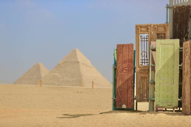 Contemporary Art Exhibition in Giza Pyramids GIZA, EGYPT - NOVEMBER 11: A view from the Forever Is Now contemporary art exhibition held near the Pyramids of Giza in Egypt on November 11, 2025. Featuring artists from different countries, the exhibition will continue to welcome visitors until December 6. Fareed Kotb Anadolu Giza Egypt. Editorial use only. Please get in touch for any other usage.  Copyright: x2025xAnadoluxFareedxKotbx