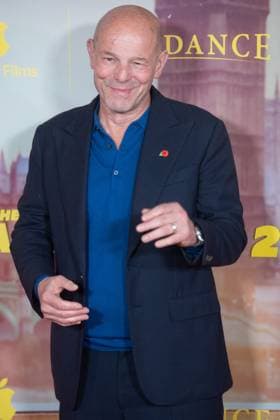 The Family Plan 2 World Premiere Arrivals at Curzon Mayfair, London, UK Director Simon Cellan Jones attends The Family Plan 2 World Premiere at Curzon Mayfair, London, England, UK on Tuesday 11 November, 2025., Credit:Justin Ng Avalon UK, England, London, Curzon Mayfair  Copyright: xJustinxNgx xAvalonx 1051890839