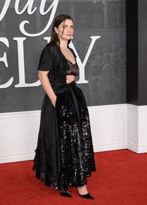 Jay Kelly LA Premiere - Los Angeles, USA LOS ANGELES, USA. November 11, 2025: Eve Hewson at the LA premiere for Netflix s Jay Kelly at the Egyptian Theatre. Los Angeles CA USA  Copyright: xPaulxSmith Featureflashx