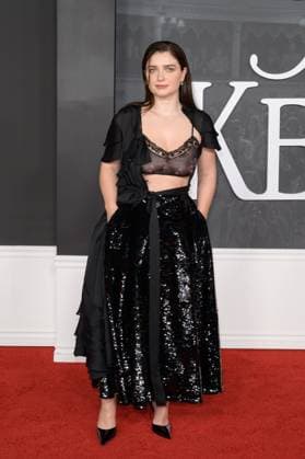 Jay Kelly LA Premiere - Los Angeles, USA LOS ANGELES, USA. November 11, 2025: Eve Hewson at the LA premiere for Netflix s Jay Kelly at the Egyptian Theatre. Los Angeles CA USA  Copyright: xPaulxSmith Featureflashx