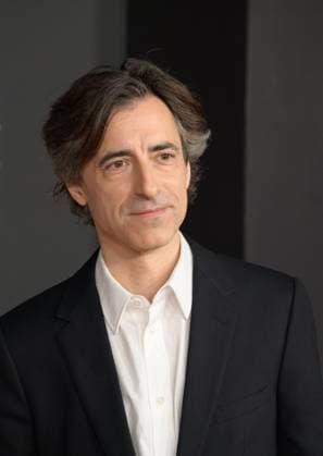 Jay Kelly LA Premiere - Los Angeles, USA LOS ANGELES, USA. November 11, 2025: Noah Baumbach at the LA premiere for Netflix s Jay Kelly at the Egyptian Theatre. Los Angeles CA USA  Copyright: xPaulxSmith Featureflashx