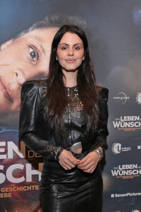 11.11.2025, Ruby O. Fee zur Premiere von Das Leben Der Wünsche, UCI East Side Gallery, Berlin, Berlin