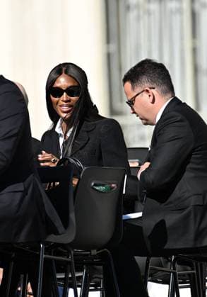 Naomi Campbell Meets Pope Leo XIV - Vatican British supermodel and actress Naomi Campbell attends Pope Leo XIV weekly general audience at St. Peter square in the Vatican on November 12, 2025. She greeted the pope and offered him a book: ‘La Via delle Spezie’. Photo by Eric Vandeville ABACAPRESS.COM Rome Vatican (or Holy See)  Copyright: xVandevillexEric ABACAx