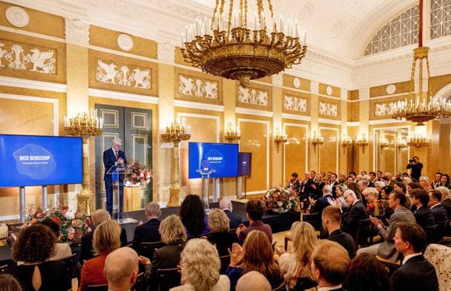 Den Haag, The Netherlands, 2025-11-12 14:37:41 THE HAGUE, 12-11-2025, Noordeinde Palace. Queen Maxima hosted the launch of the Financially Healthy Netherlands Foundation (SFGN) at Noordeinde Palace. SFGN is the result of the merger of the SchuldenlabNL foundation and the National Coalition for Financial Health (NCFG). PHOTO: NLBeeld Credit: NL Beeld Patrick van Emst  Copyright: xx x