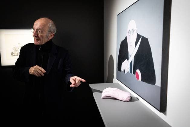 Exhibition of Philippe Geluck - Paris AJ Portrait of Philippe Geluck during the opening of the exhibition (vernissage) of Philippe Geluck, author of the comic book (Bande dessinee, BD, Livre) strip Le Chat at the Maillol Museum in Paris, France on November 12, 2025. Photo by Alexis Jumeau ABACAPRESS.COM Paris France  Copyright: xJumeauxAlexis ABACAx