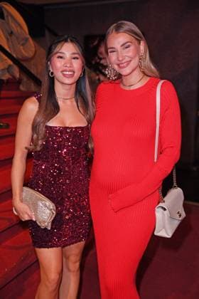 Kisu Nguyen, Ana Johnson bei der Premiere von Sarah Engels bei Moulin Rouge! Das Musical im Musical Dome in Köln am 13.11.2025