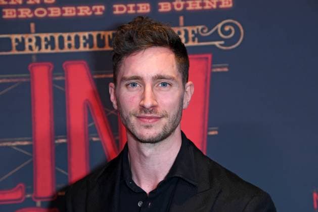 Felix Berndt aka Doc Felix bei der Premiere von Sarah Engels bei Moulin Rouge! Das Musical im Musical Dome in Köln am 13.11.2025