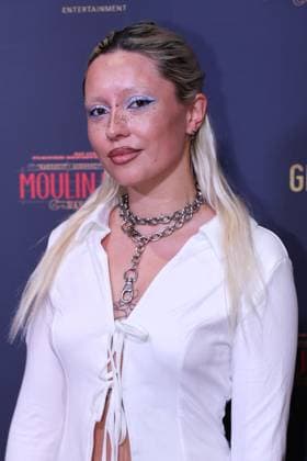 Lotti Kappes bei der Premiere der neuen Hauptdarstellerin (SarahEngels) vom Musical Moulin Rouge am 13.11.2025 in Koeln Moulin Rouge Musical feiert Premiere mit neuer Hauptdarstellerin in Koeln