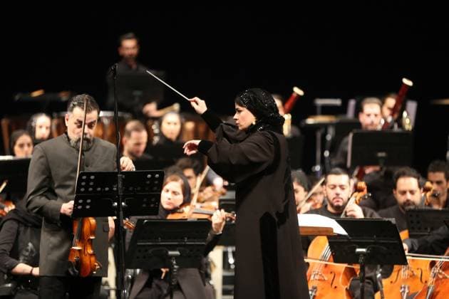Paniz Faryusefi becomes first woman to lead Tehran Symphony Orchestra in Iran TEHRAN, IRAN - NOVEMBER 13: Tehran Symphony Orchestra performs under the baton of a female orchestra conductor Paniz Faryusefi for the first time at the Vahdat Hall in Tehran, Iran on November 13, 2025. Fatemeh Bahrami Anadolu Tehran Iran. Editorial use only. Please get in touch for any other usage.  Copyright: x2025xAnadoluxFatemehxBahramix