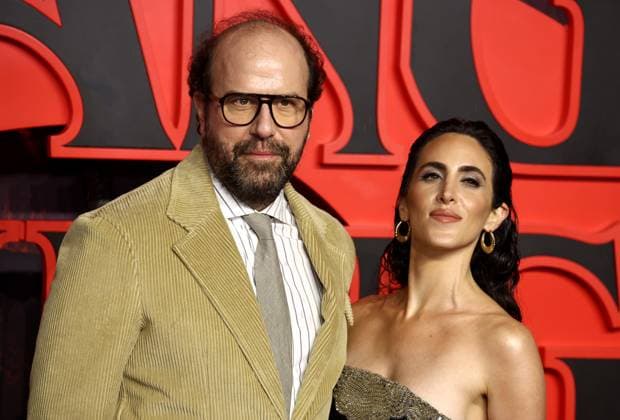 Stranger Things Season 5, Volume 1 screening at the Odeon Luxe, London Brett Gelman and Ari Dayan at the Stranger Things Season 5, Volume 1 screening at the Odeon Luxe Leicester Square in London, England. London Odeon Luxe, Leicester Square UK Copyright: xFredxDuvalx