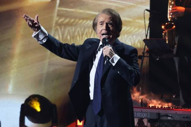 The Spanish singer Raphael performs at the Latin Grammy Awards ceremony in Las Vegas, United States, 13 November 2025. Latin Grammy Awards Ceremony 2025 in Las Vegas !ACHTUNG: NUR REDAKTIONELLE NUTZUNG!  Copyright: xOctavioxGuzmánx AME8963 20251114-55018531555_1