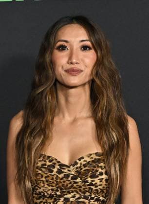 ˜Zootopia 2™ World Premiere Brenda Song arriving to Zootopia 2 world premiere held at the El Capitan Theatre on November 13, 2025 in Hollywood, Ca. Hollywood El Capitan Theatre California USA Copyright: xStarbuck AFF-USA.COMx