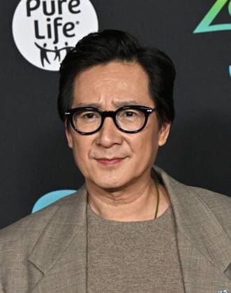˜Zootopia 2™ World Premiere Ke Huy Quan arriving to Zootopia 2 world premiere held at the El Capitan Theatre on November 13, 2025 in Hollywood, Ca. Hollywood El Capitan Theatre California USA Copyright: xStarbuck AFF-USA.COMx