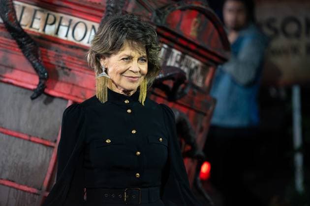 Stranger Things 5 UK Special Screening - Arrivals Linda Hamilton attends the Stranger Things 5 UK Special Screening at Odeon Luxe Leicester Square, Credit:Lounisphotography Avalon United Kingdom, London, Leceister Square  Copyright: xLounisphotographyx xAvalonx 1052278594