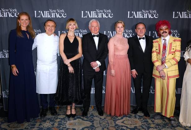 L Alliance Gala 2025 - NYC Amandine Freidheim, Daniel Boulud, Angéle, Paddy McKillen, Tatyana Franck, Jean-Georges Vongerichten, Julien Granel, Elizabeth Colomba attend the Gala L Alliance Gala at the Plaza Hotel in New York, NY on November 13, 2025. Photo by Charles Guerin ABACAPRESS.COM New York City NY United States  Copyright: xGuerinxCharles ABACAx