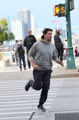 John Krasinski on set filming of Jack Ryan in New York City Featuring: John Krasinski Where: New York City, New York, United States When: 13 Nov 2025 Credit: Jose Perez INSTARimages EDITORIAL USE ONLY. NOT FOR USE BY NEWSPAPERS BASED IN THE UK. Copyright: xx instar55267009